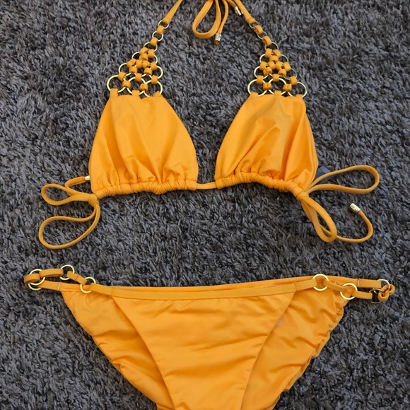 Beach Bunny Other - Beach Bunny Ireland Bikini Beach Bunny Other - Beach Bunny Ireland Bikini